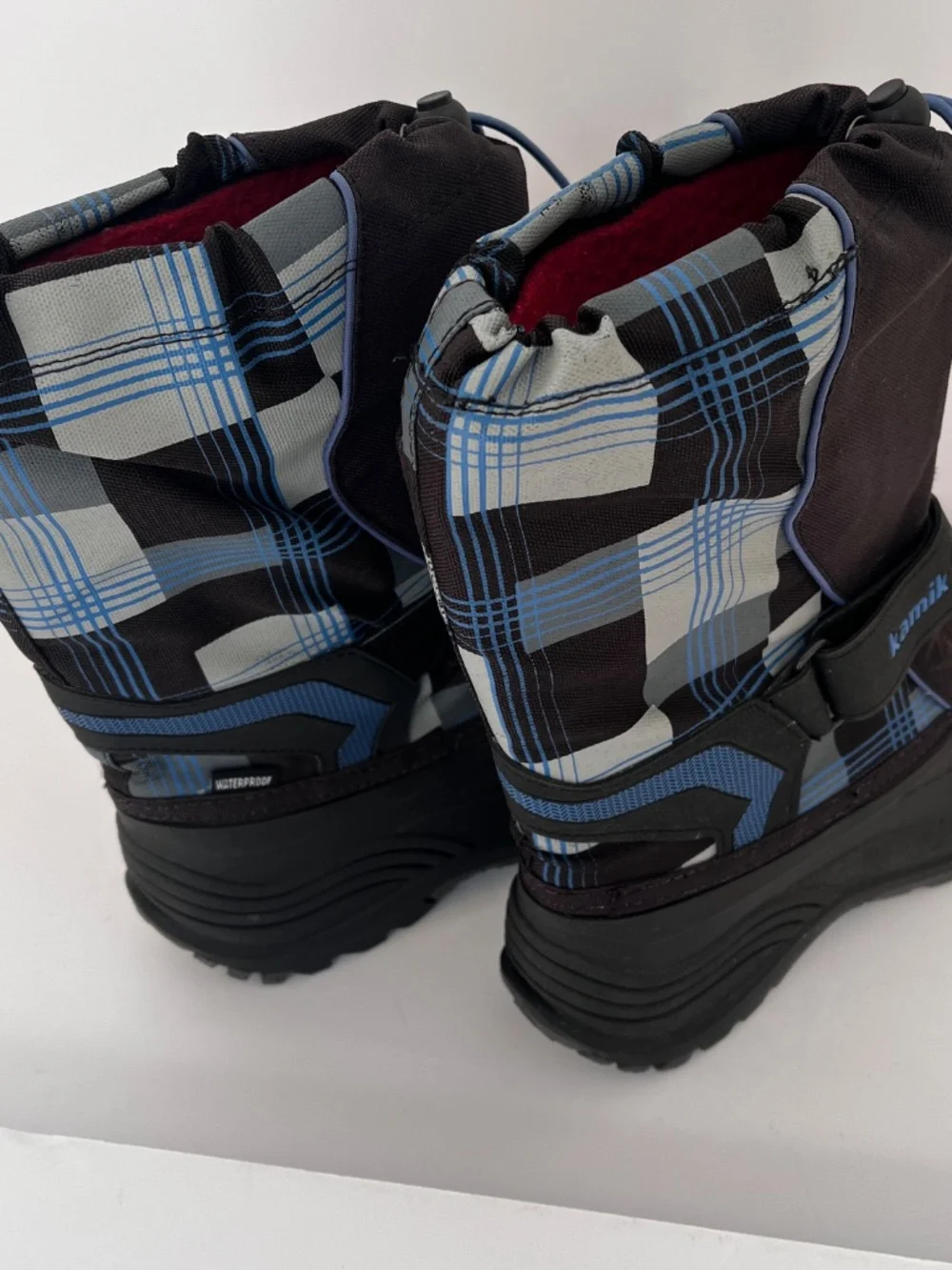 Kamik Kids Snow Boots Size 5 Waterproof Insulated Plaid Winter NWOT Youth